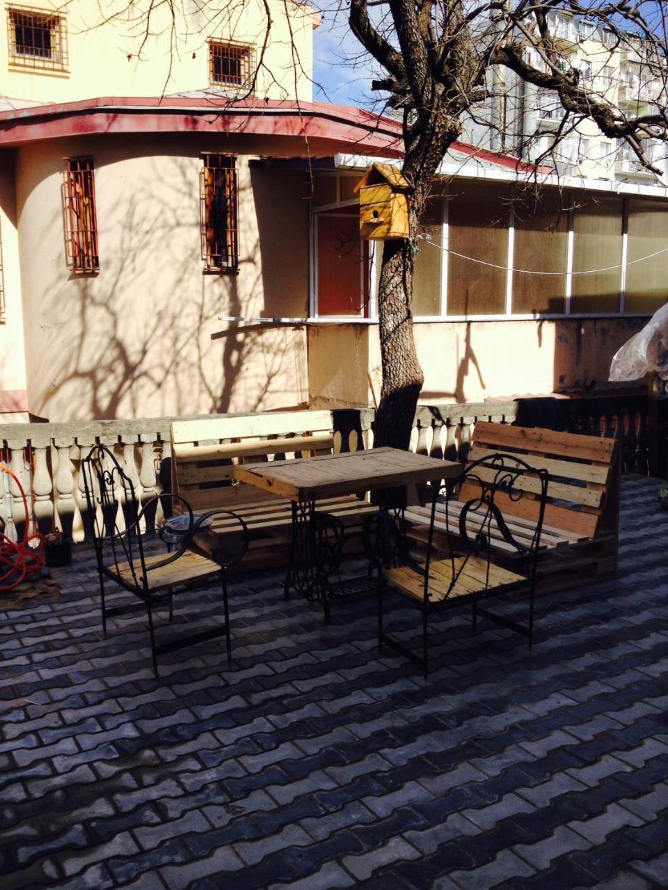 Birdhouse Rooms Tbilisi Exterior foto